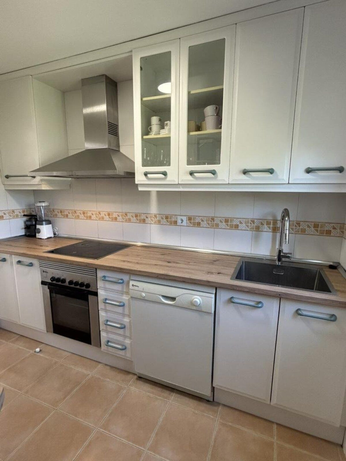 2 bedroom Apartments for sale in Marbesa – R5167288