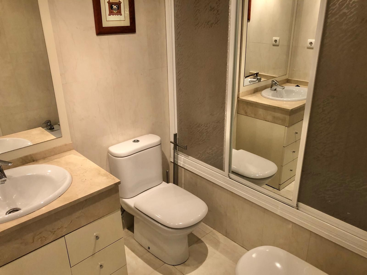 2 bedroom Apartments for sale in Milla de Oro – R5164984