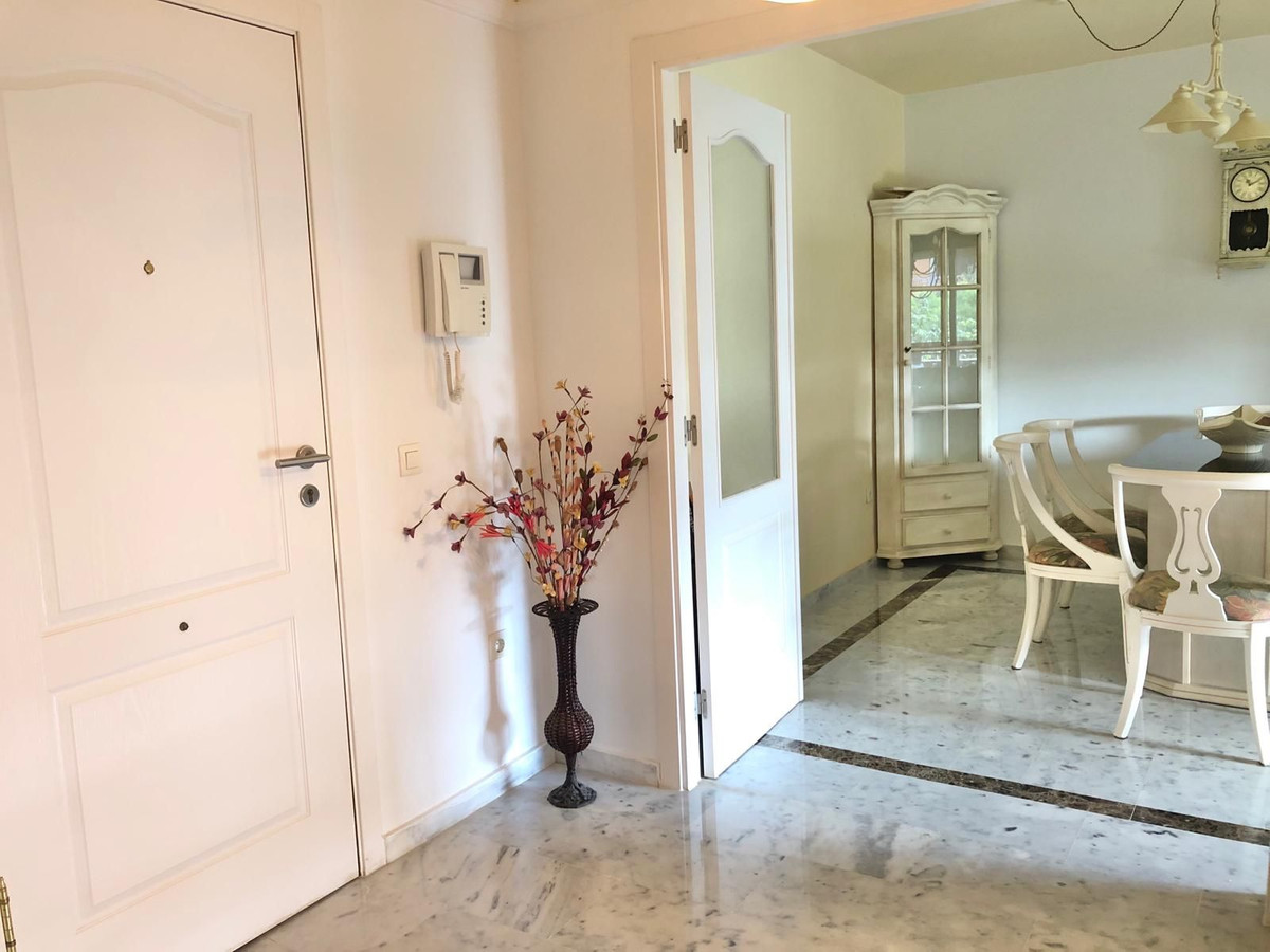 2 bedroom Apartments for sale in Milla de Oro – R5164984