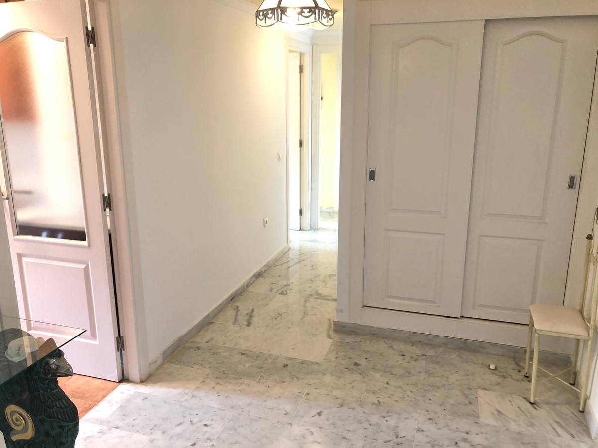 2 bedroom Apartments for sale in Milla de Oro – R5164984