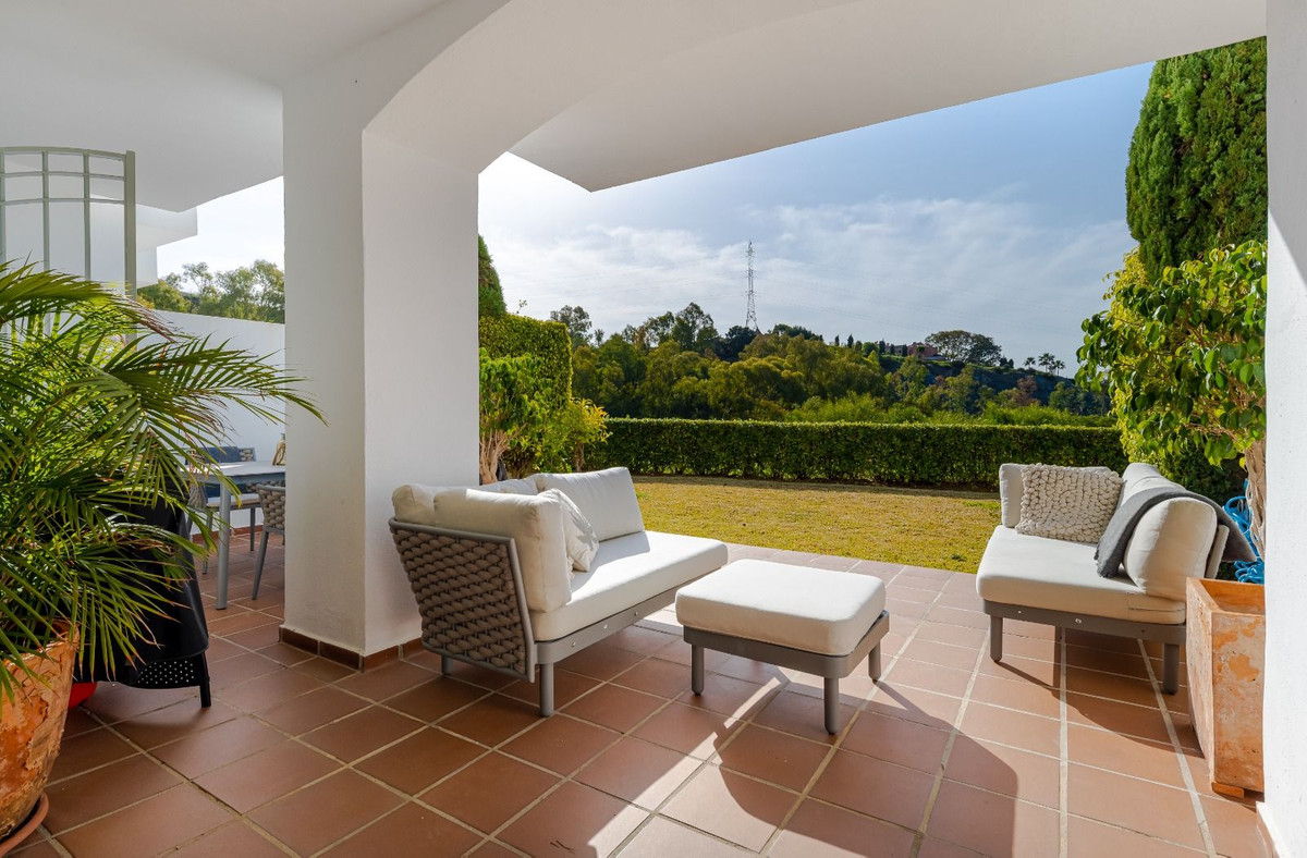 2 bedroom Apartments for sale in Los Arqueros – R5162275
