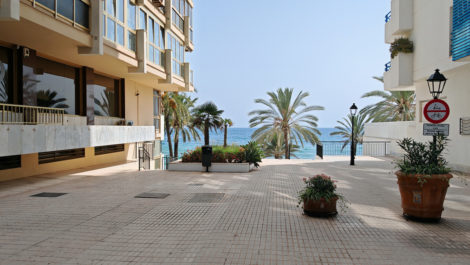 2 bedroom Apartments for sale in Marbella – R5153122