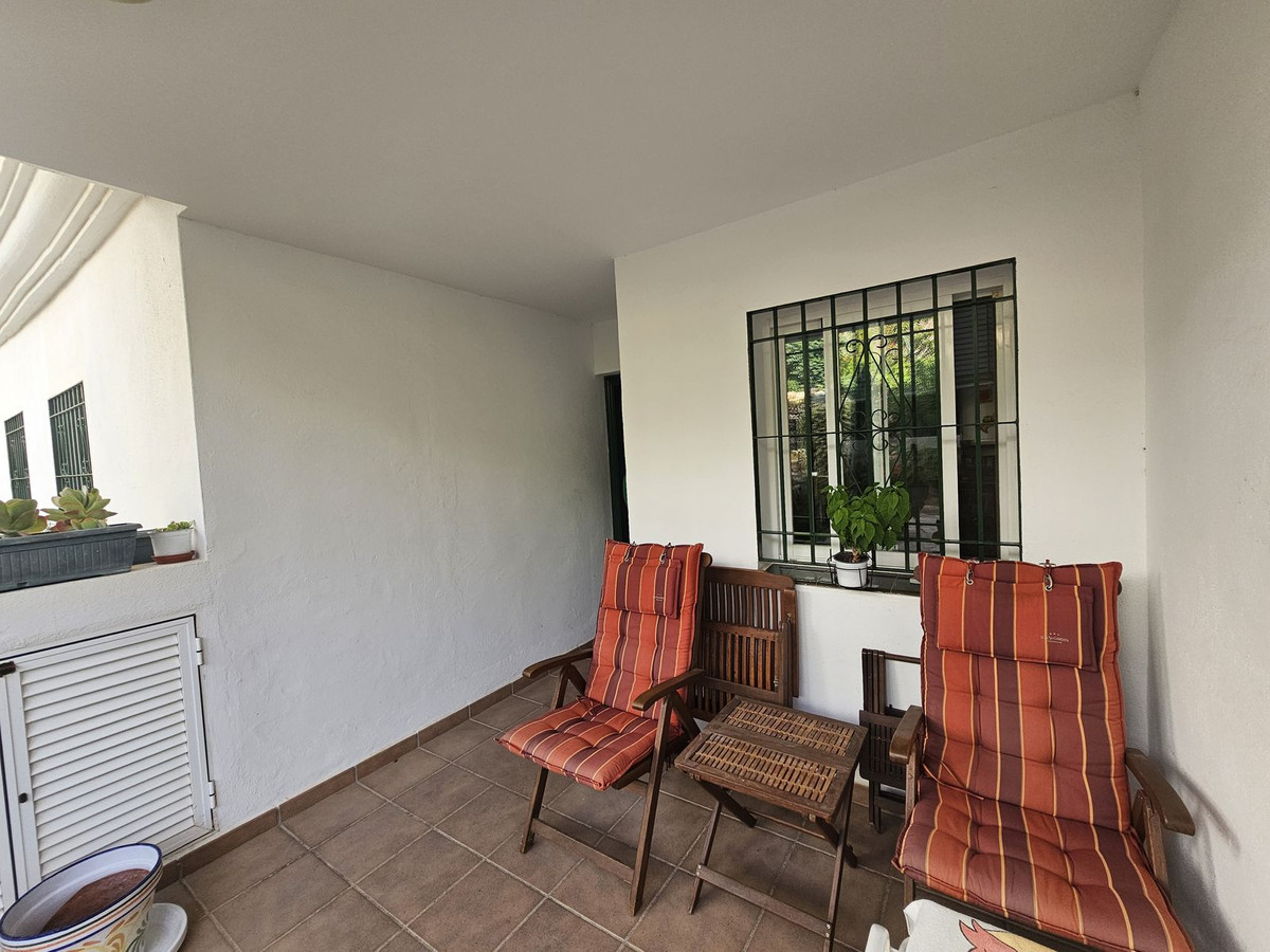 3 bedroom Apartments for sale in Miraflores – R5169232