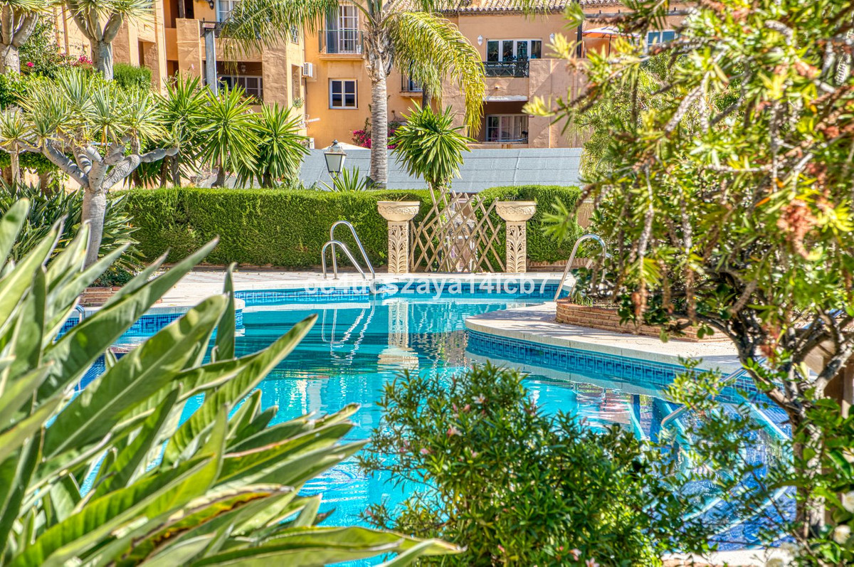 Aticos de 2 dormitorios en venta en Riviera del Sol – R5052229