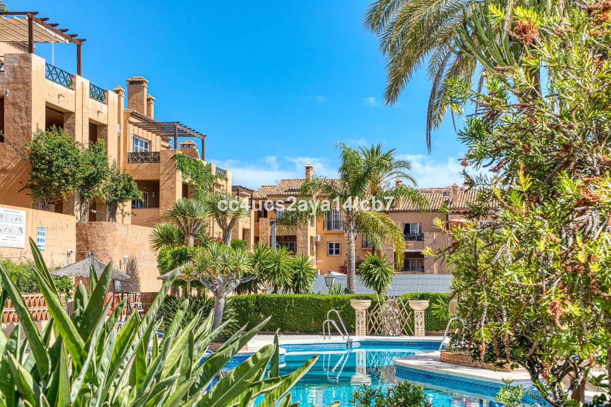 Aticos de 2 dormitorios en venta en Riviera del Sol – R5052229
