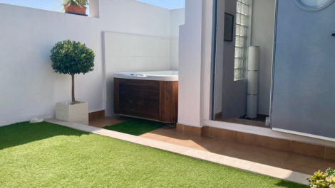 Apartamentos de 3 dormitorios en venta en La Cala de Mijas – R5158933