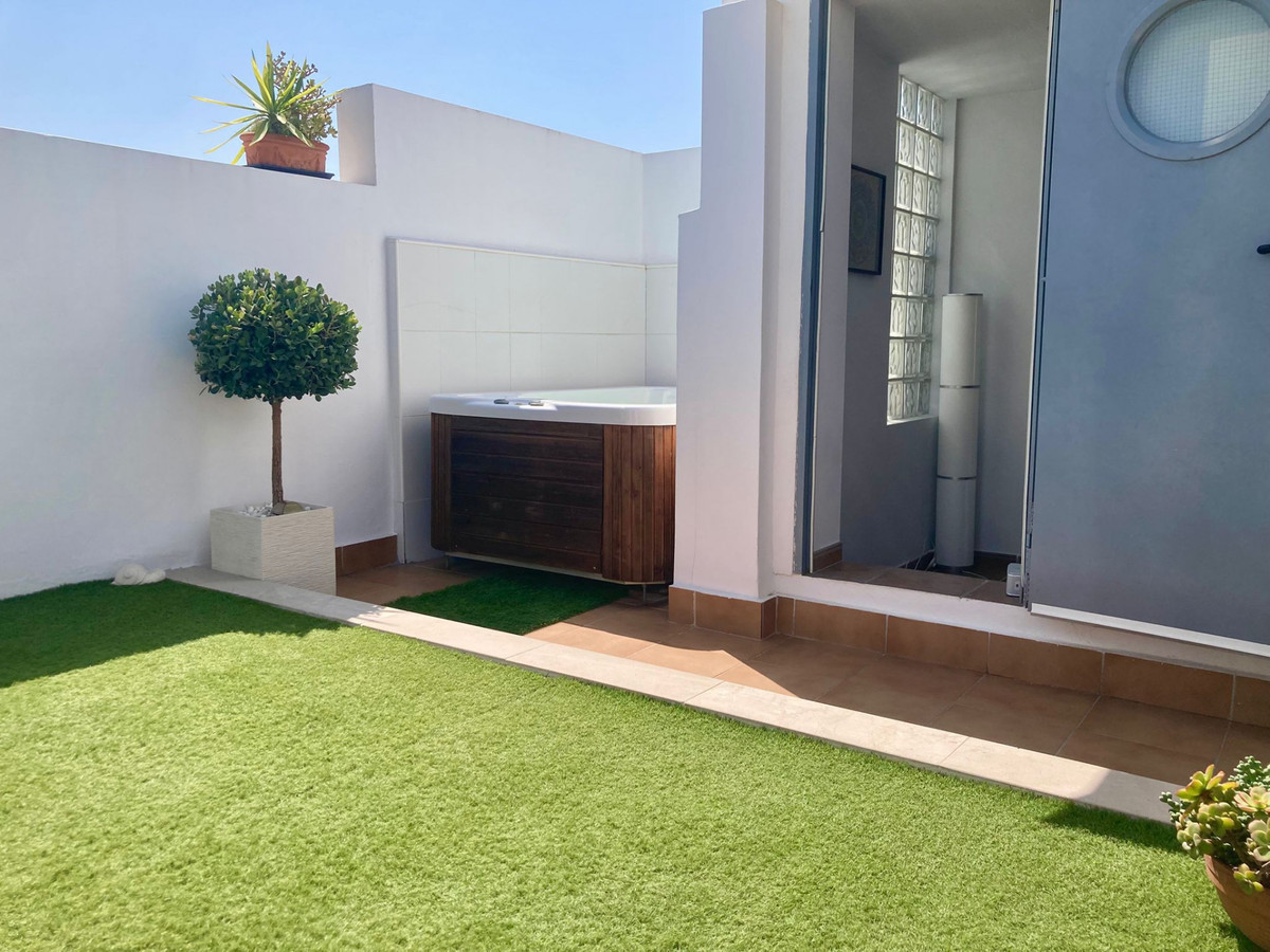 Apartamentos de 3 dormitorios en venta en La Cala de Mijas – R5158933