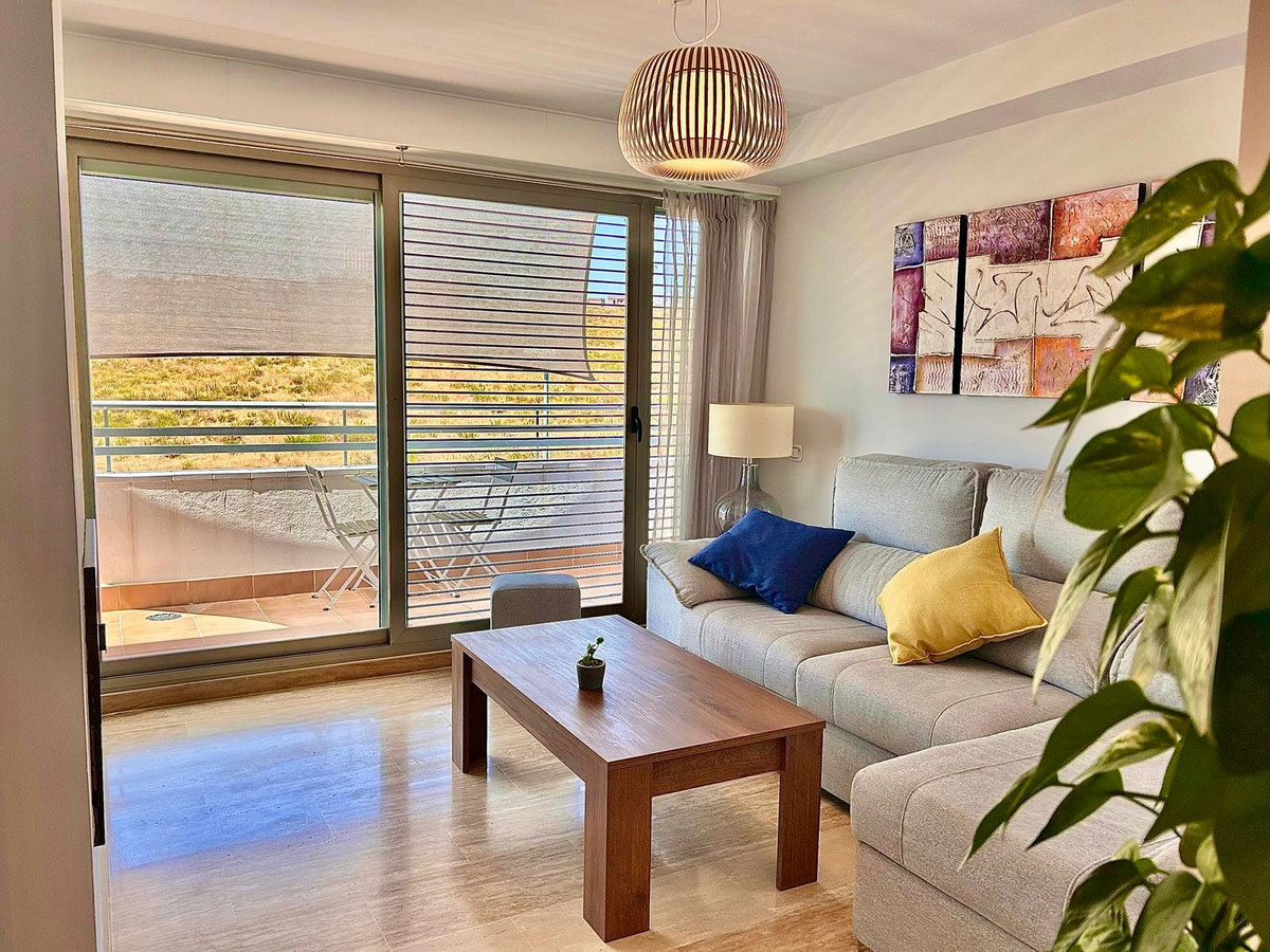 Apartamentos de 3 dormitorios en venta en La Cala de Mijas – R5158933