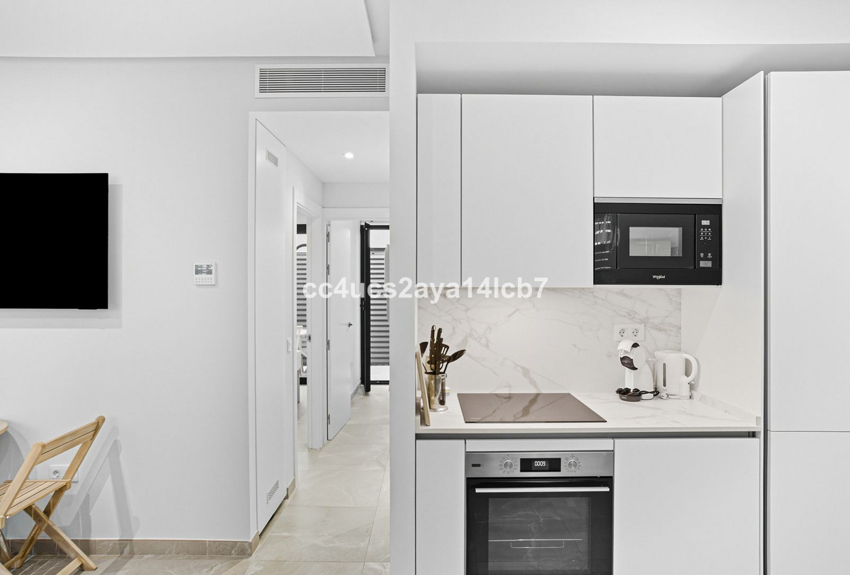 2 bedroom Apartments for sale in La Cala de Mijas – R5156938