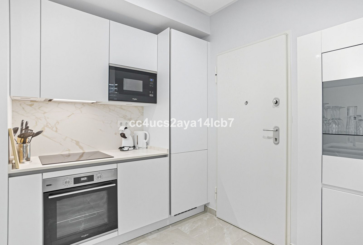 2 bedroom Apartments for sale in La Cala de Mijas – R5156938