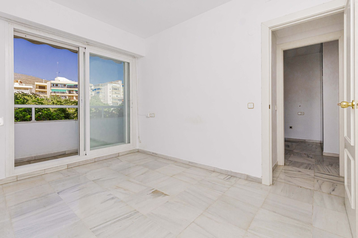 3 bedroom Apartments for sale in Marbella – R5155171