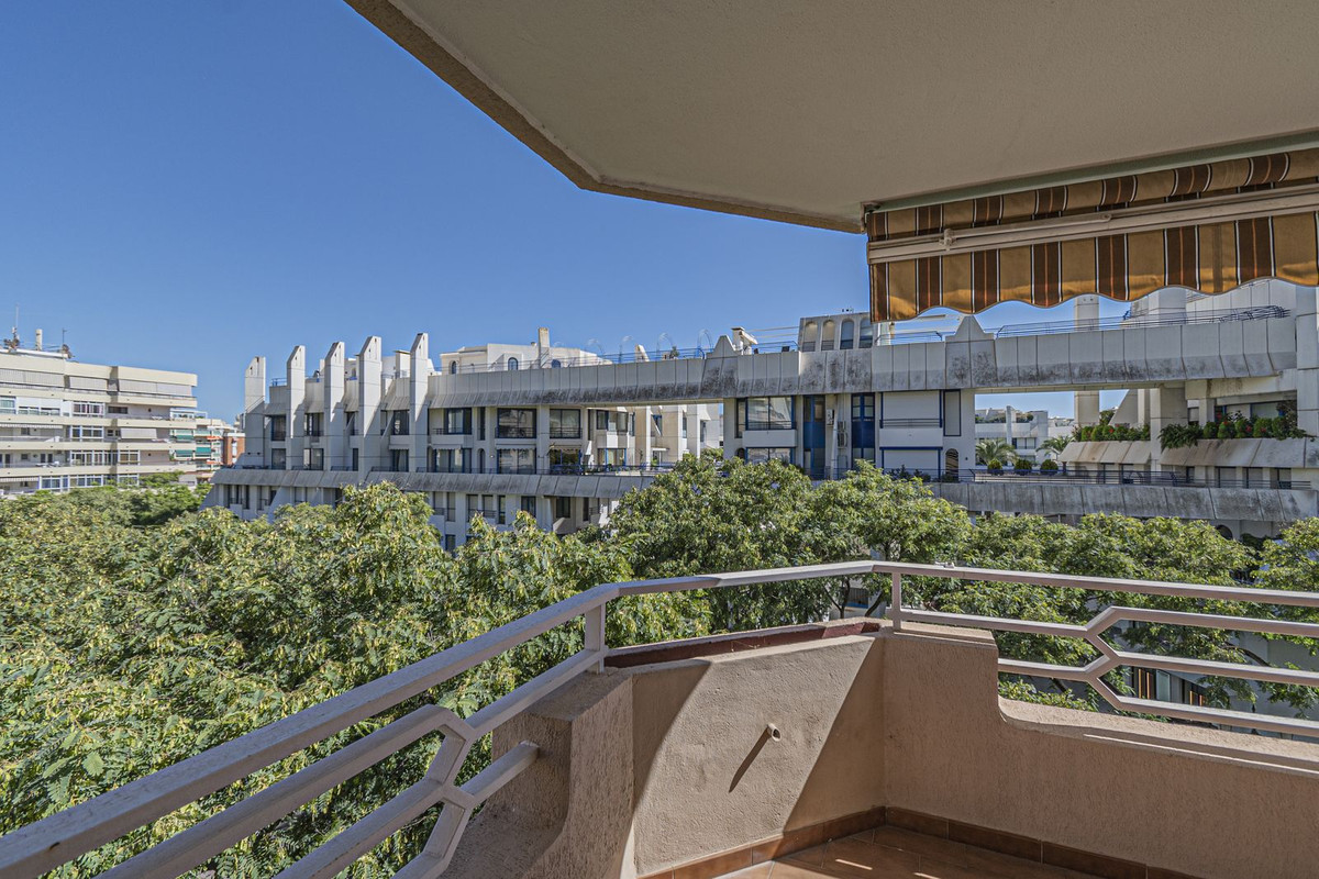 3 bedroom Apartments for sale in Marbella – R5152687