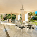 8 bedroom Villas for sale in Milla de Oro – R4788610