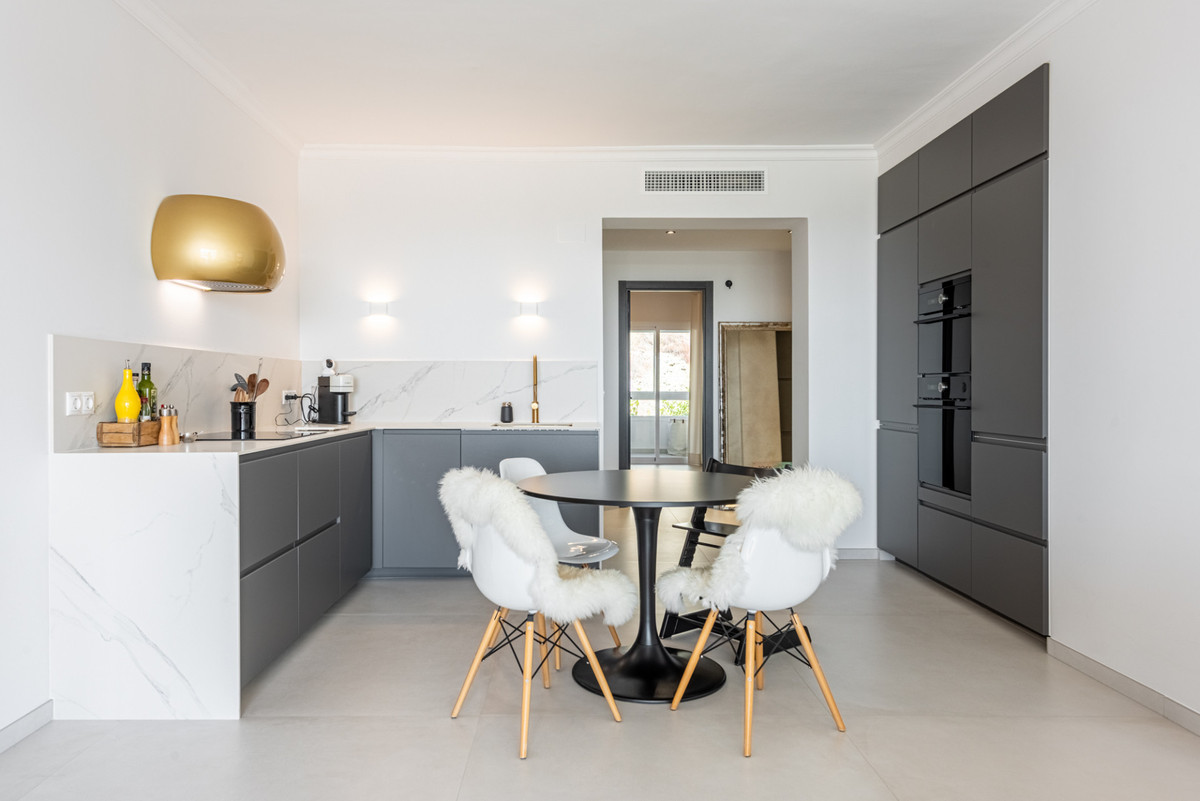 Apartamentos de 3 dormitorios en venta en La Quinta – R5155720