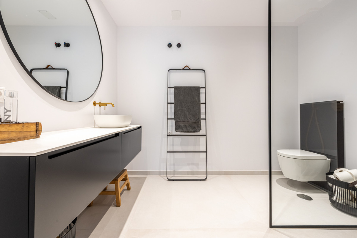 Apartamentos de 3 dormitorios en venta en La Quinta – R5155720