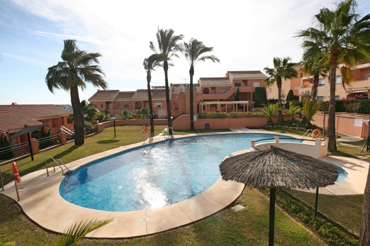 Apartamentos de 2 dormitorios en venta en Riviera del Sol – R5166091