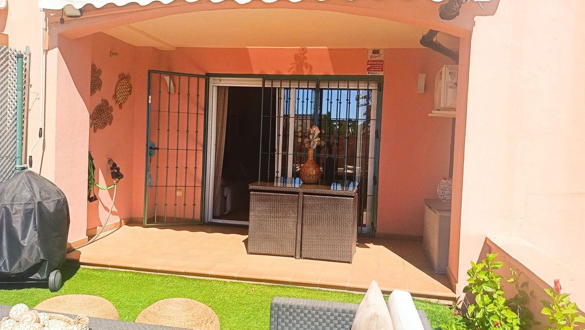 Apartamentos de 2 dormitorios en venta en Riviera del Sol – R5166091