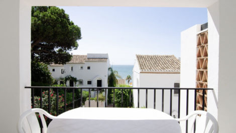 2 bedroom Apartments for sale in Calahonda – R5118955