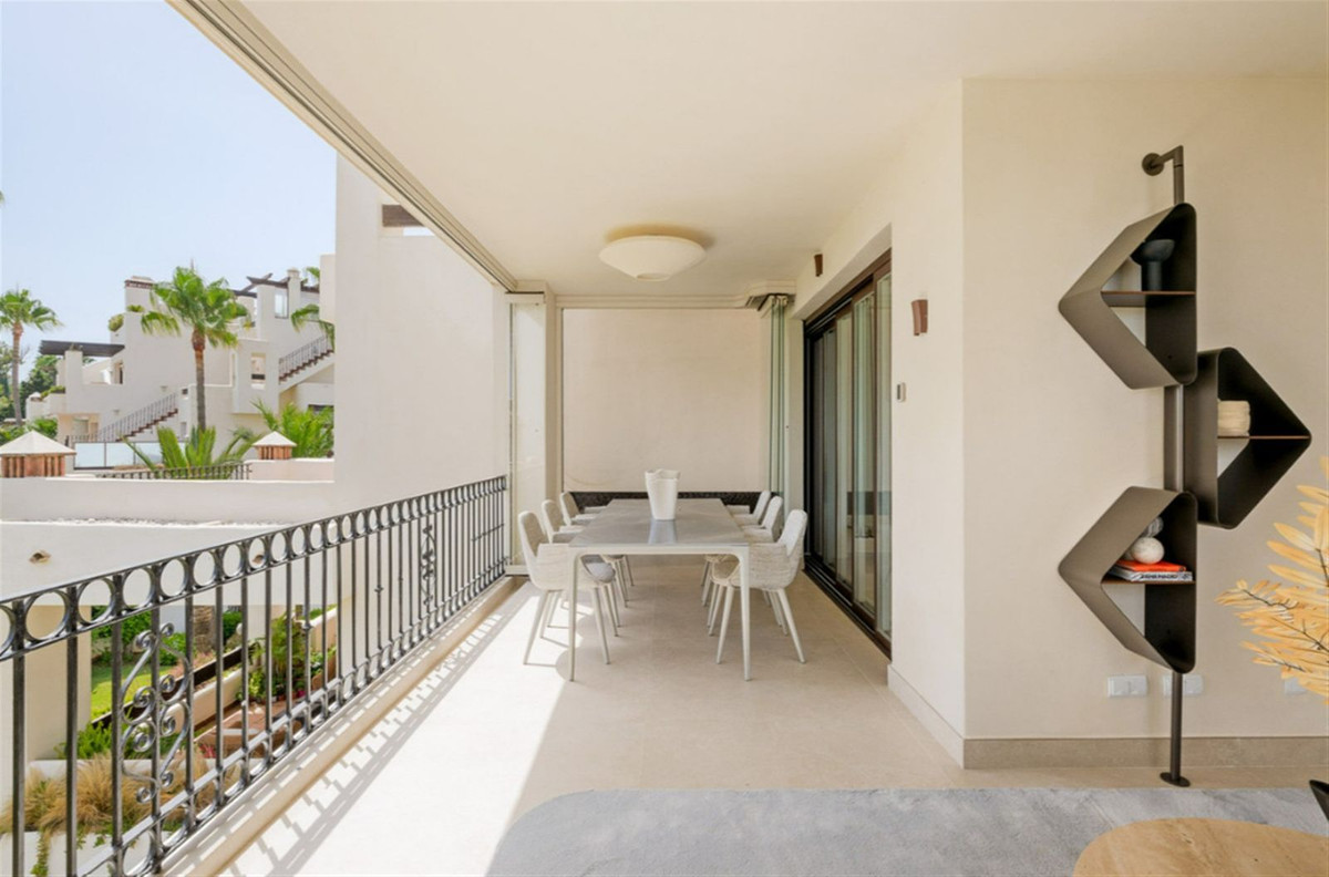 Apartamentos de 3 dormitorios en venta en Nueva Milla de Oro – R5007910
