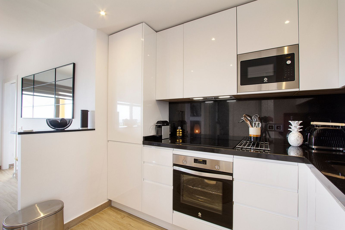 3 bedroom Penthouses for sale in Elviria – R5150737