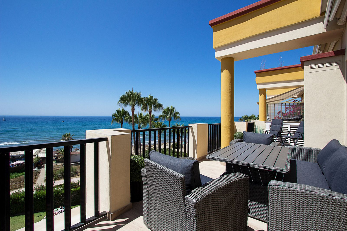 3 bedroom Penthouses for sale in Elviria – R5150737