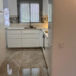 Apartamentos de 3 dormitorios en venta en Calahonda – R5160184