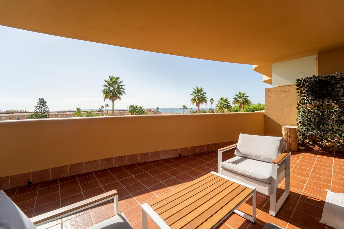 3 bedroom Apartments for sale in La Cala de Mijas – R5144026