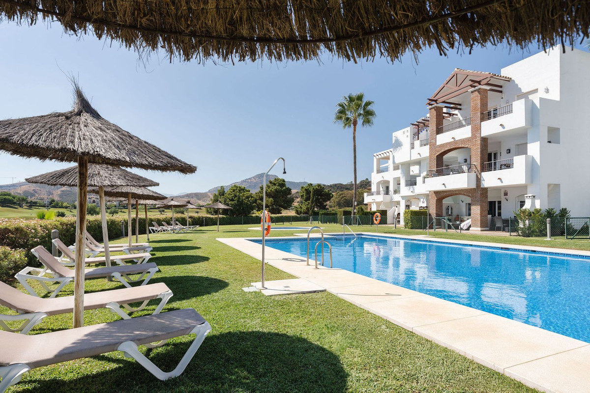 Aticos de 3 dormitorios en venta en Los Arqueros – R5164987