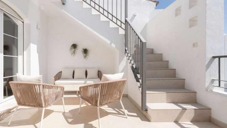 Aticos de 3 dormitorios en venta en Los Arqueros – R5164987 en 