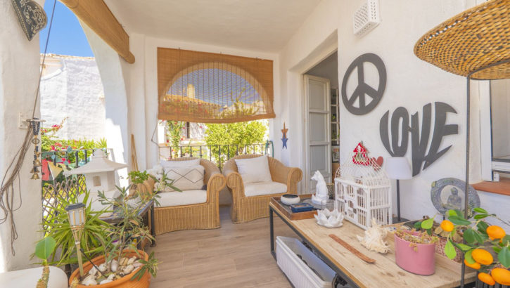 Apartamentos de 2 dormitorios en venta en Altos de los Monteros – R5159473 en 
