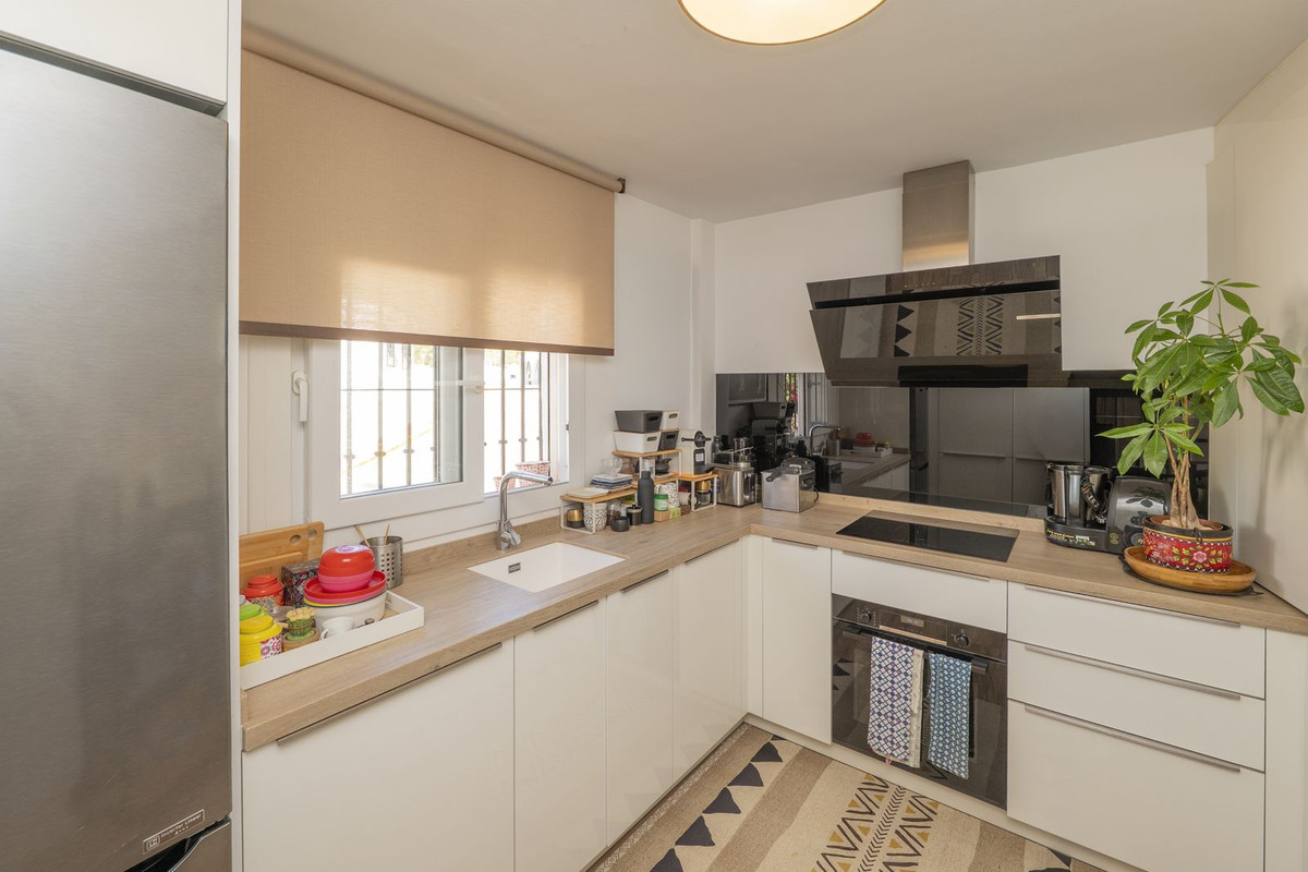 Apartamentos de 2 dormitorios en venta en Altos de los Monteros – R5159473