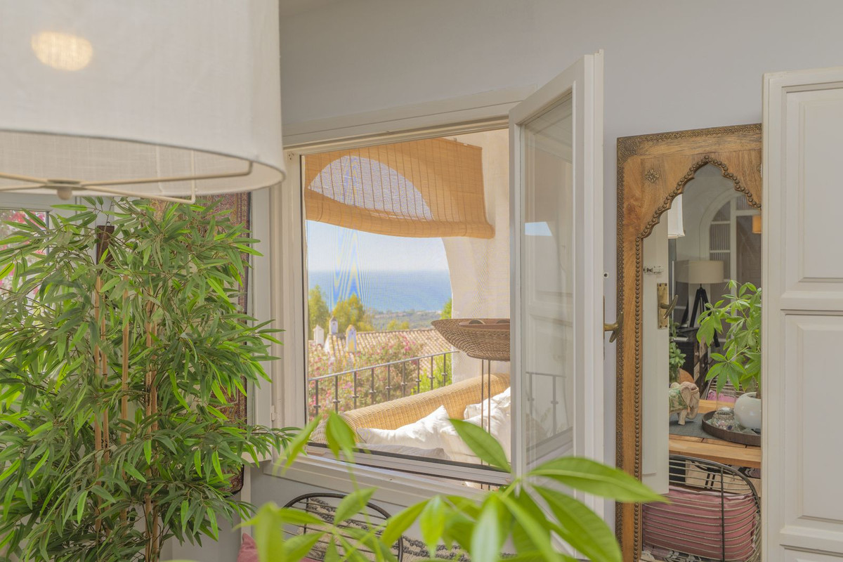 Apartamentos de 2 dormitorios en venta en Altos de los Monteros – R5159473