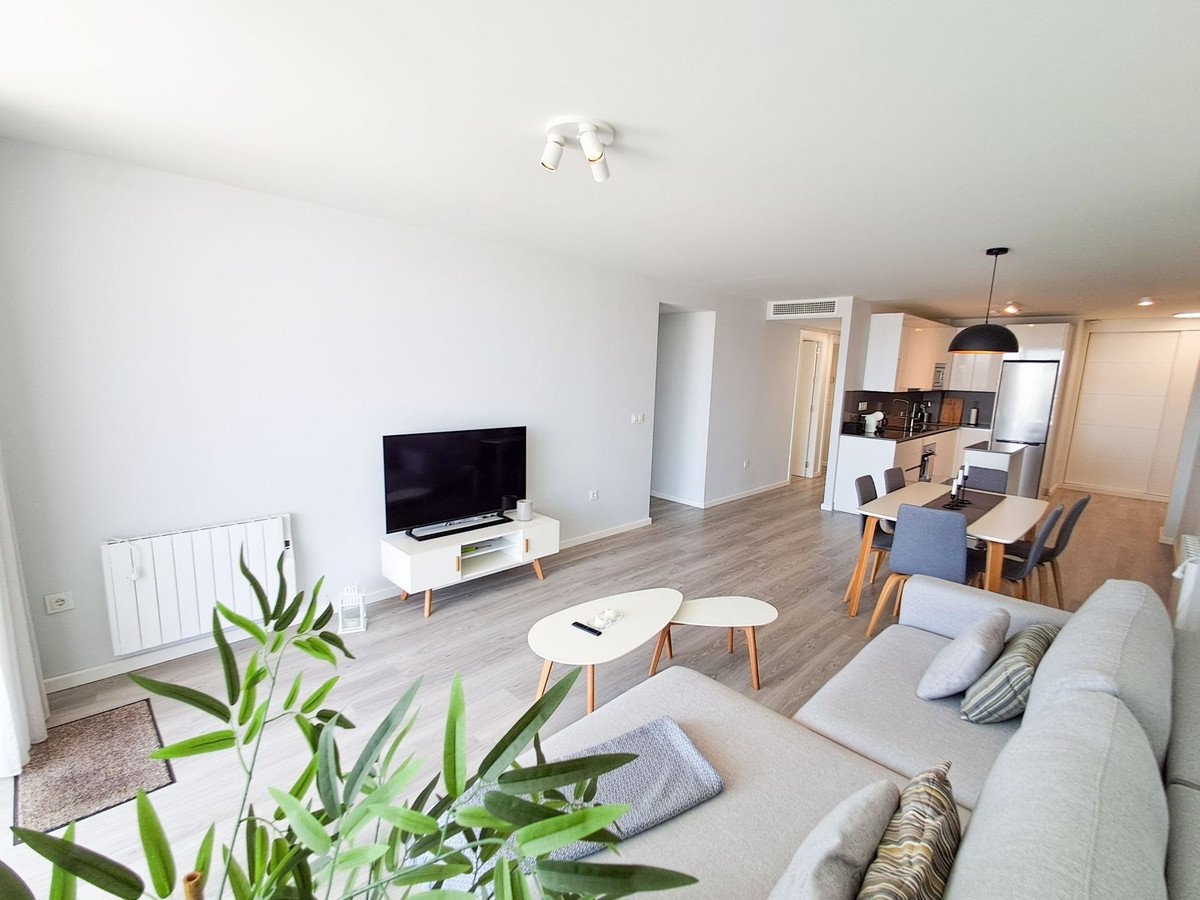 Apartamentos de 3 dormitorios en venta en La Cala de Mijas – R5138908