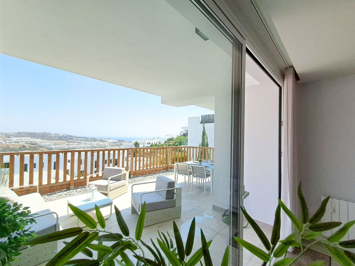 Apartamentos de 3 dormitorios en venta en La Cala de Mijas – R5138908