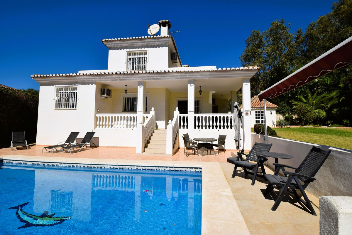 3 bedroom Villas for sale in La Cala de Mijas – R5158207