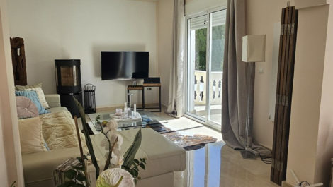 3 bedroom Villas for sale in Calahonda – R5164276