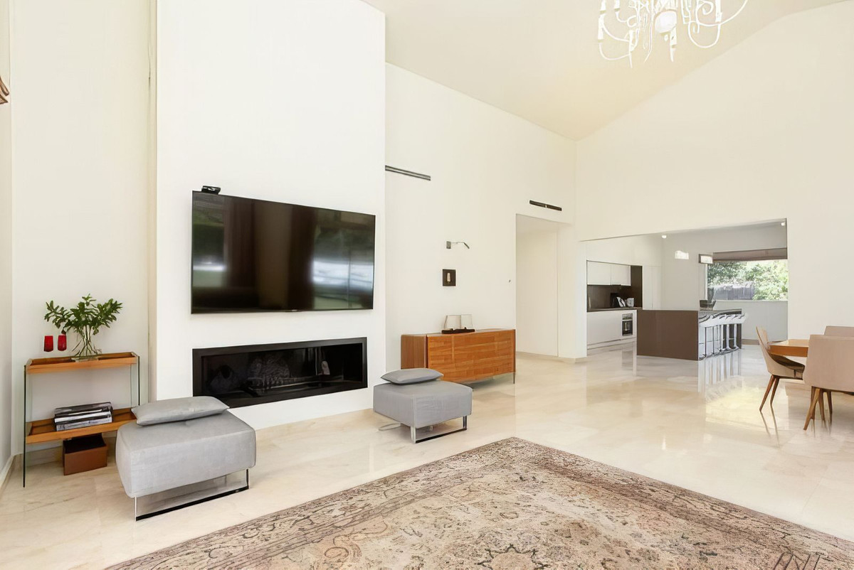 3 bedroom Villas for sale in Guadalmina Baja – R5160247