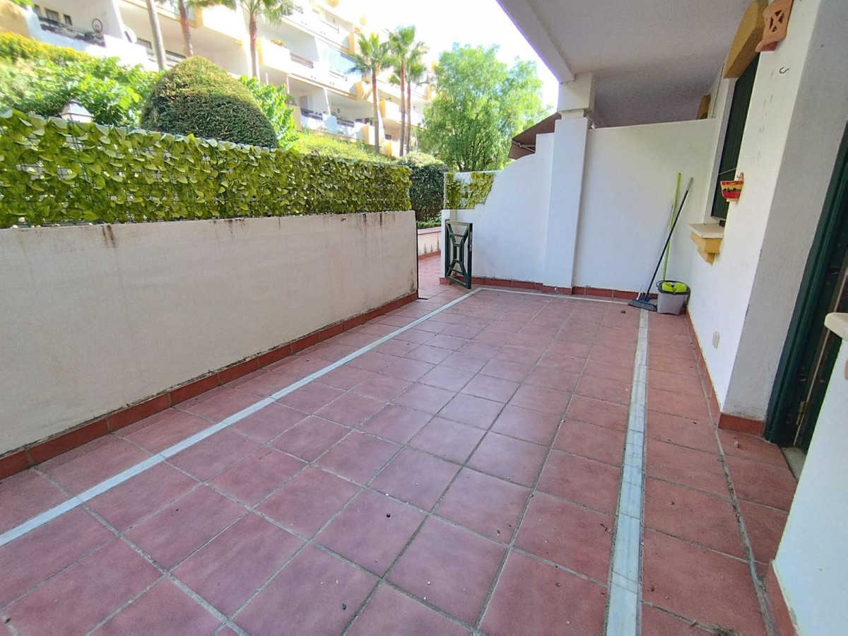 2 bedroom Apartments for sale in La Cala de Mijas – R5155915
