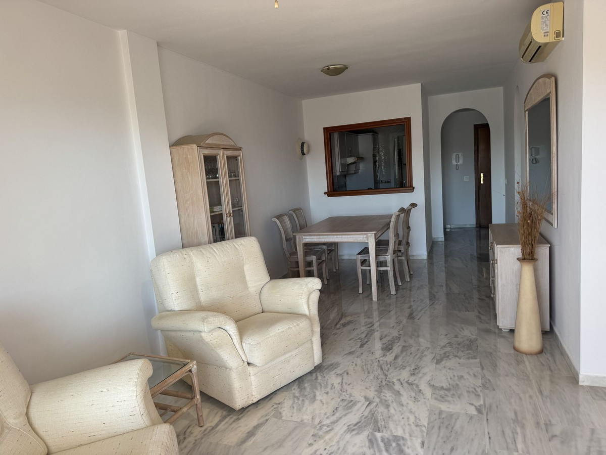 Apartamentos de 2 dormitorios en venta en Calahonda – R5160382