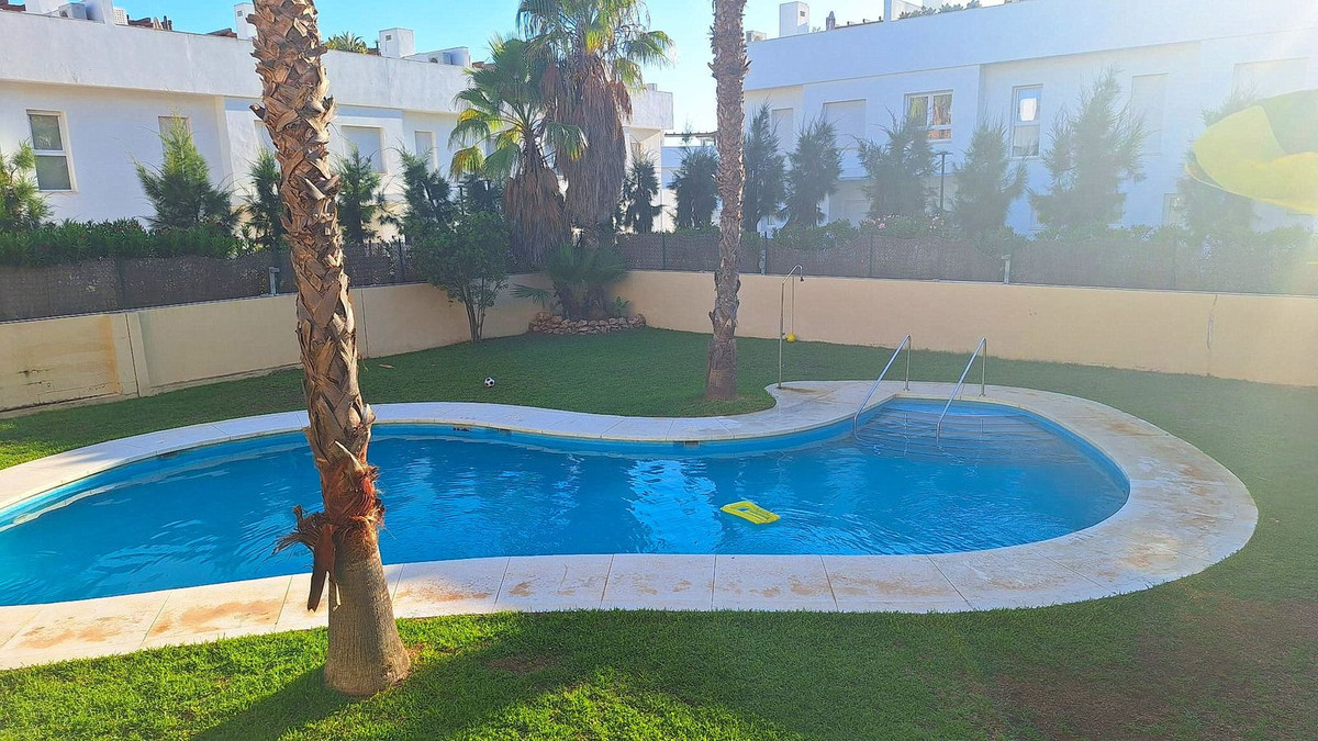3 bedroom Townhouses for sale in Calahonda – R5148715