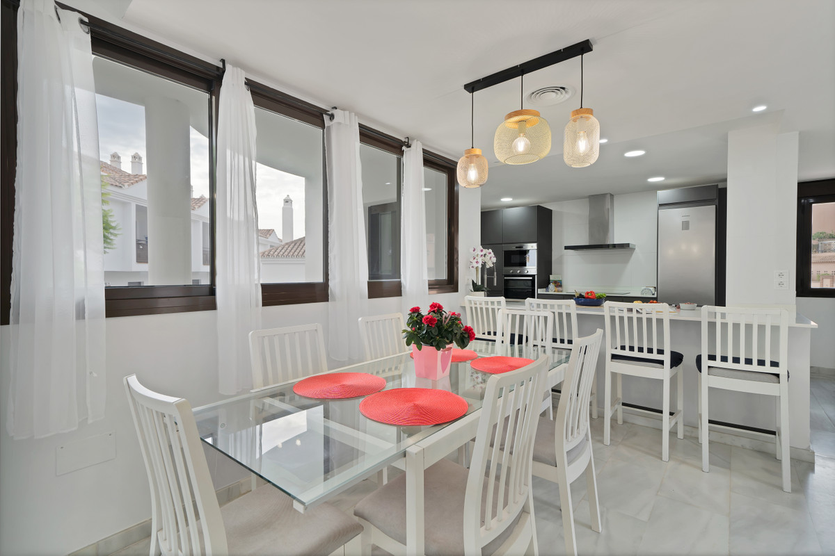 3 bedroom Villas for sale in Riviera del Sol – R5161681