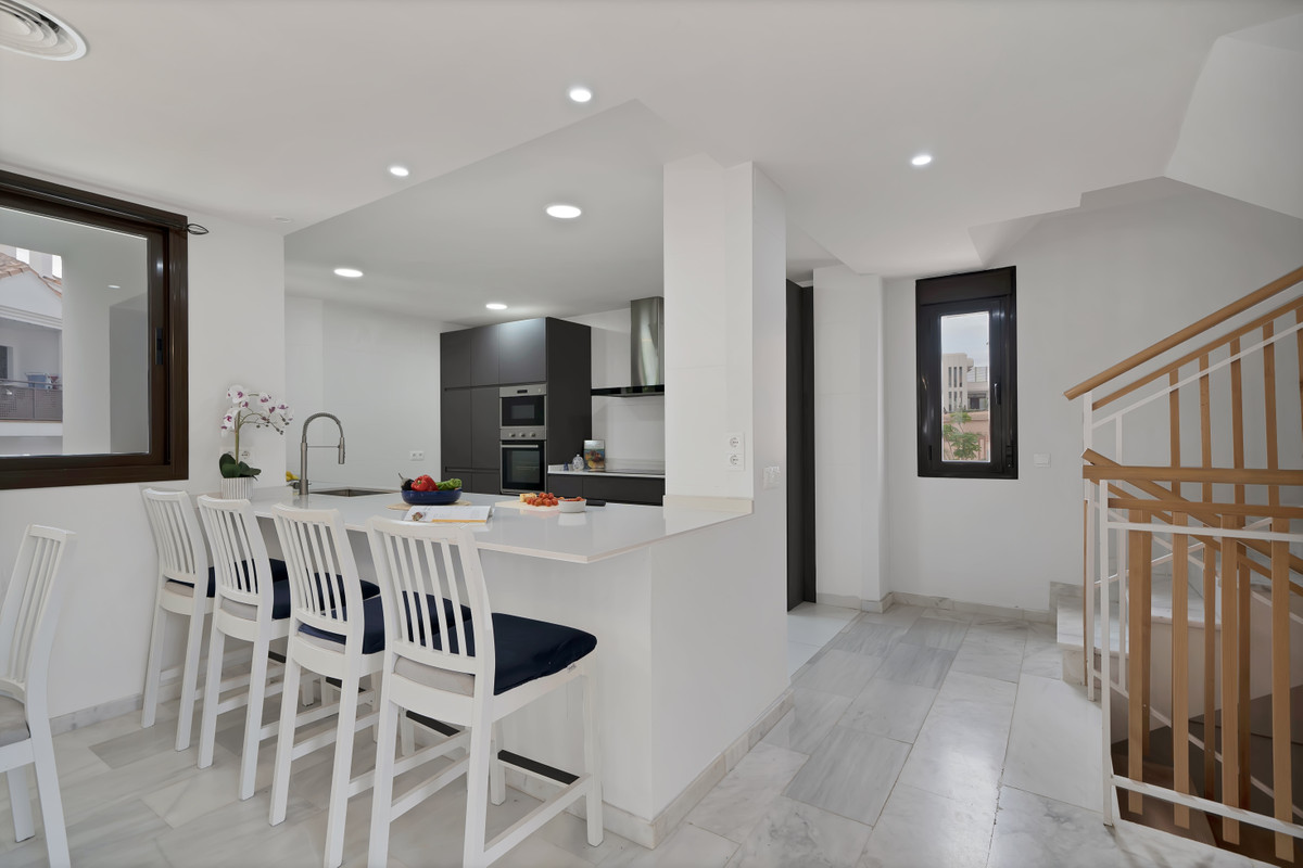 3 bedroom Villas for sale in Riviera del Sol – R5161681