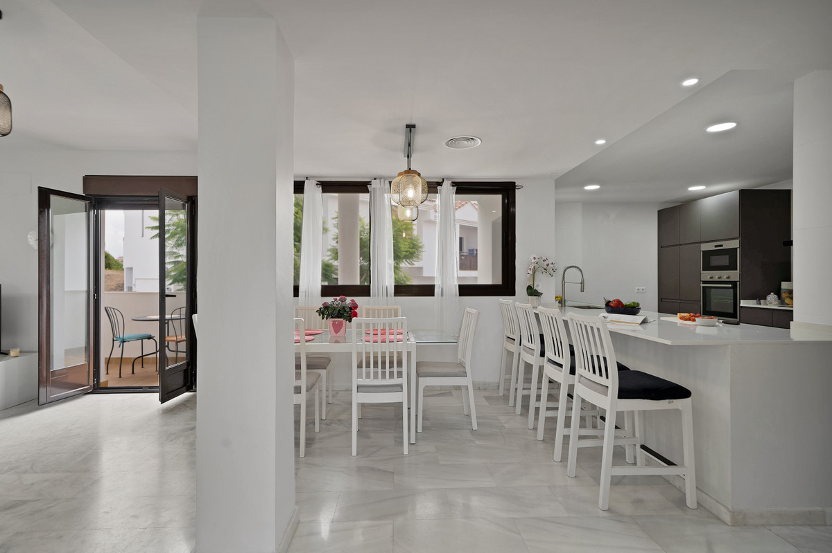 3 bedroom Villas for sale in Riviera del Sol – R5161681