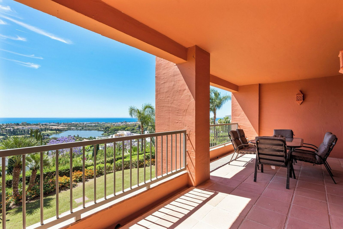 2 bedroom Apartments for sale in Los Flamingos – R5161420