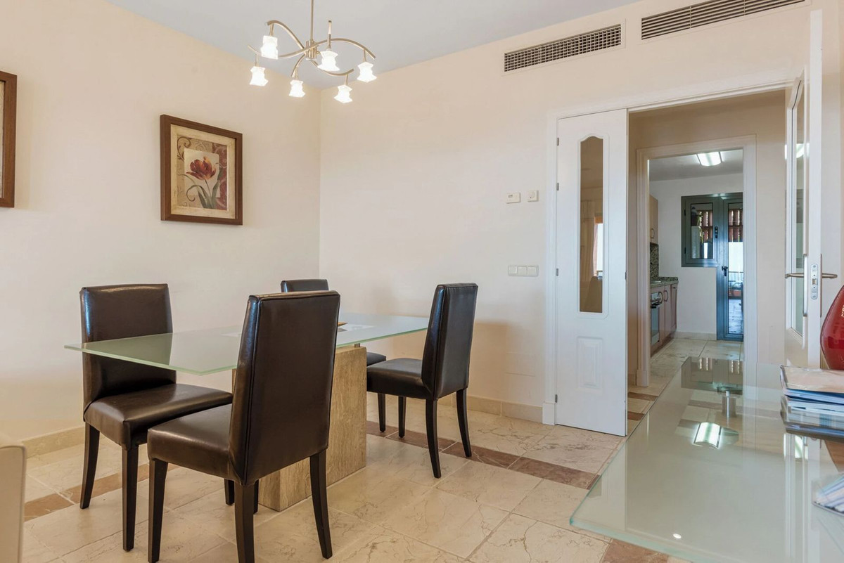 2 bedroom Apartments for sale in Los Flamingos – R5161420