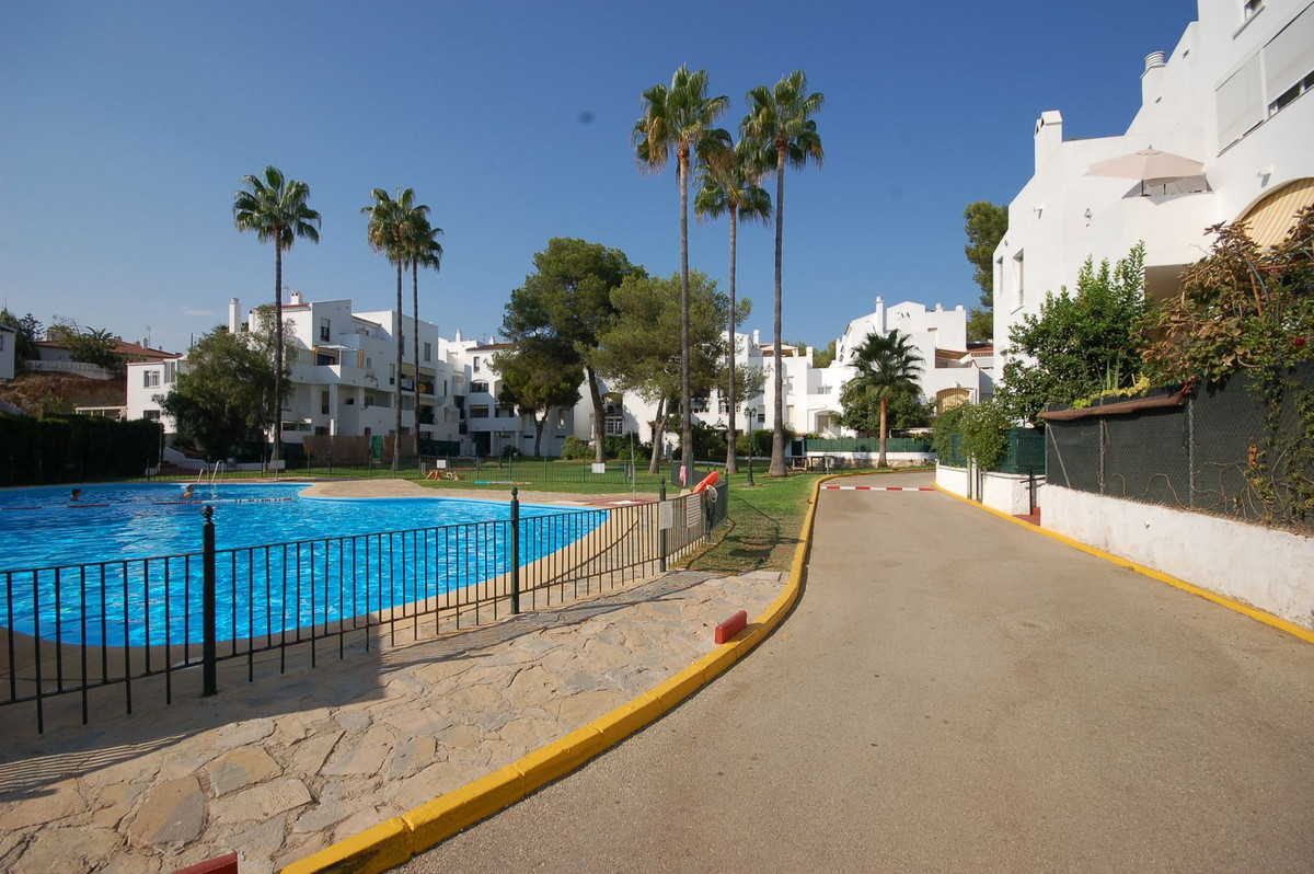 3 bedroom Penthouses for sale in Elviria – R5148742