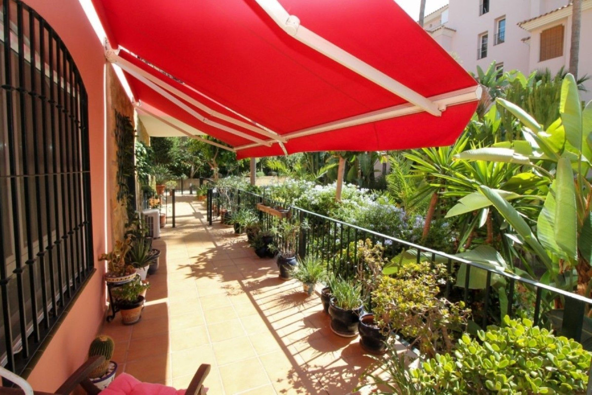 Apartamentos de 3 dormitorios en venta en Miraflores – R5150083