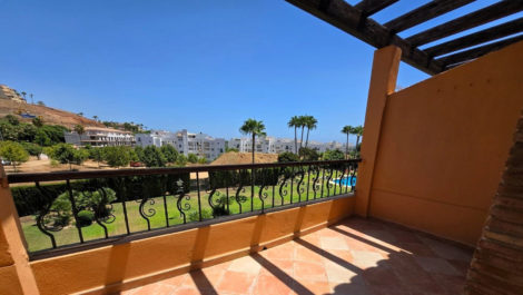 4 bedroom Townhouses for sale in La Cala de Mijas – R5167348