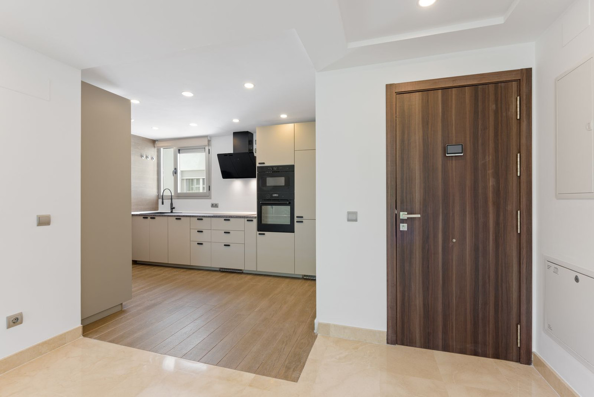 3 bedroom Apartments for sale in Marbella – R5060872
