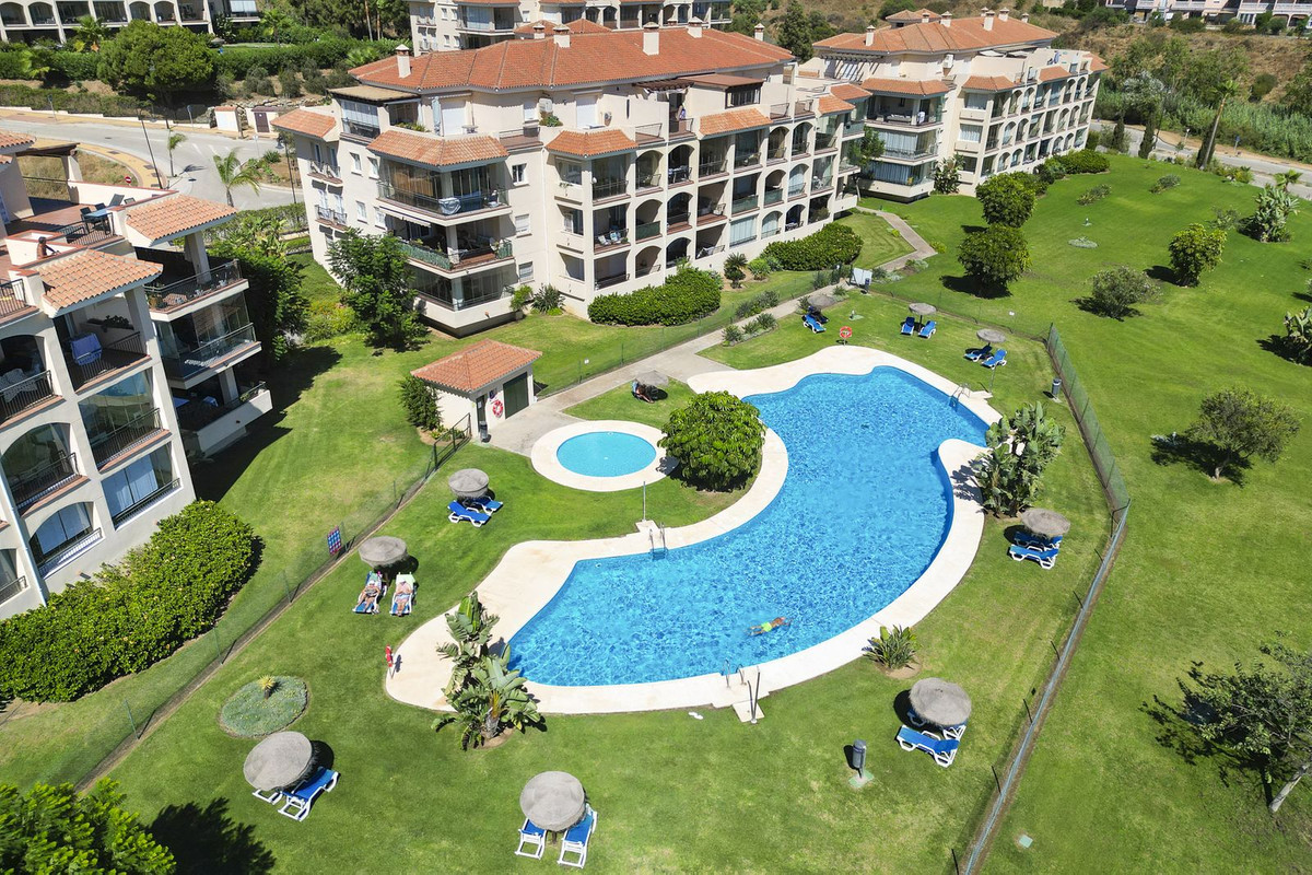 Aticos de 2 dormitorios en venta en Mijas – R5150569